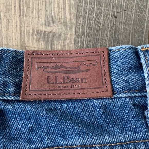 40x30 LL Bean Double L Classic Fit Denim Jeans 
Blue
ItemID 220626 - Picture 7 of 13